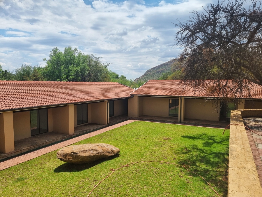 Commercial Property for Sale in Olifantsnek North West
